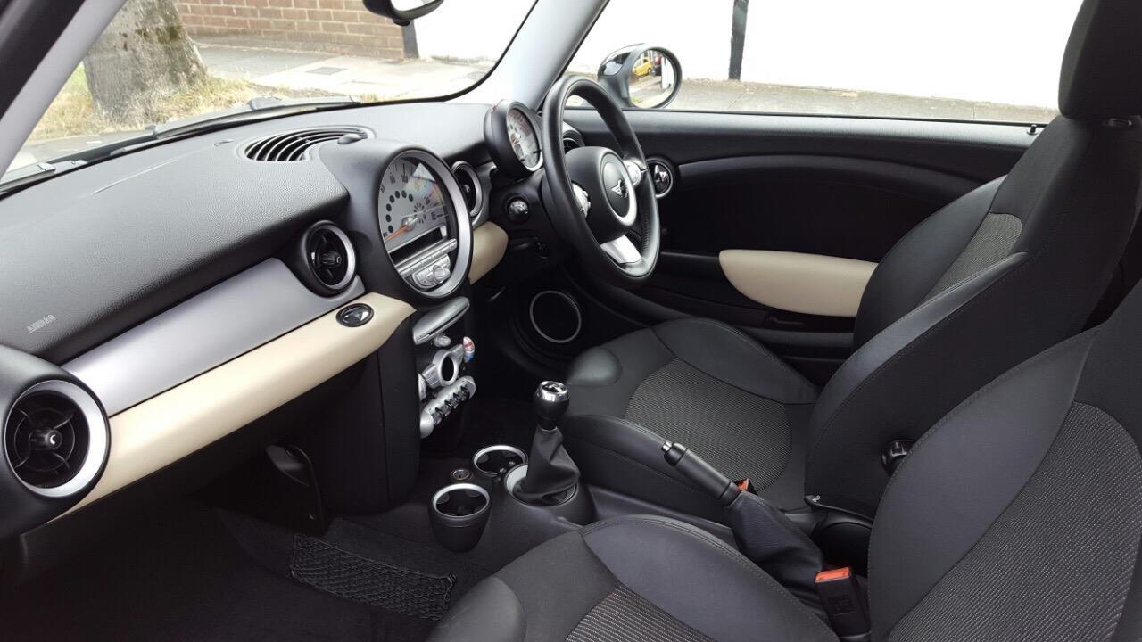 Mini-Cooper-D-