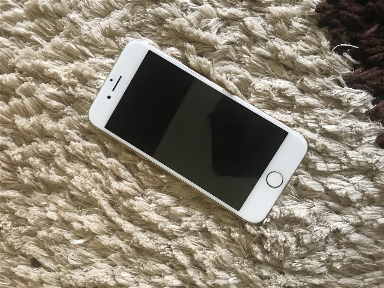 shes-iphone-7-