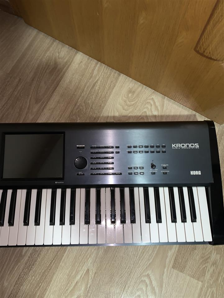 Korg-Kronos