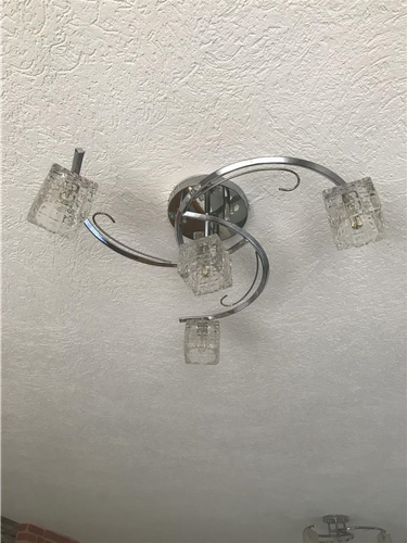 LLUSTERA