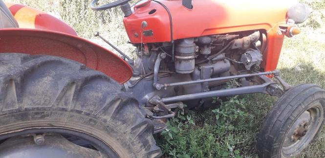 Traktor 33