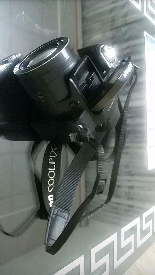nikon
