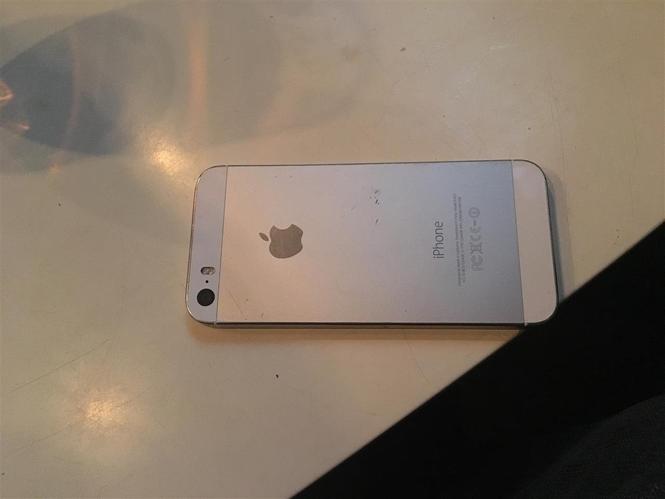 iPhone 5s Gold
