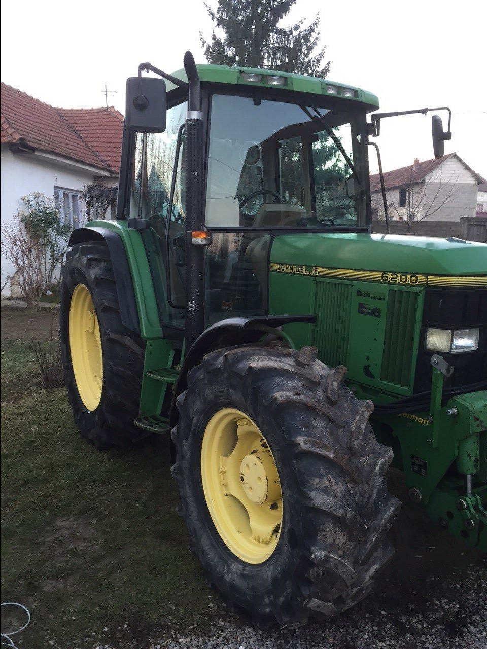 John-deere-6200
