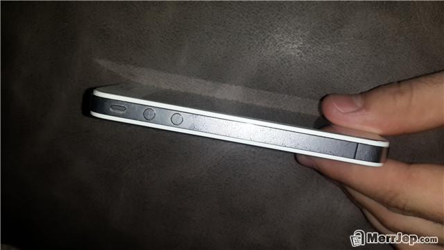 iPhone-4