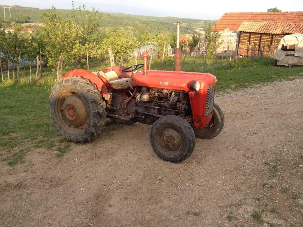 Traktor