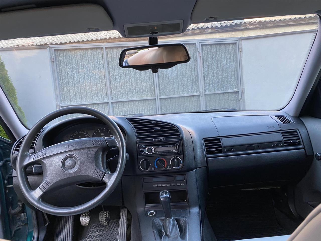 Shitet-Bmw-