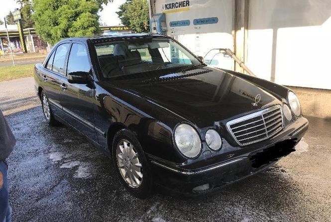 MERCEDES E270 AVANGARDE