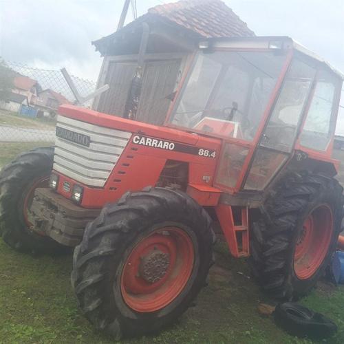 Traktor 4x4 