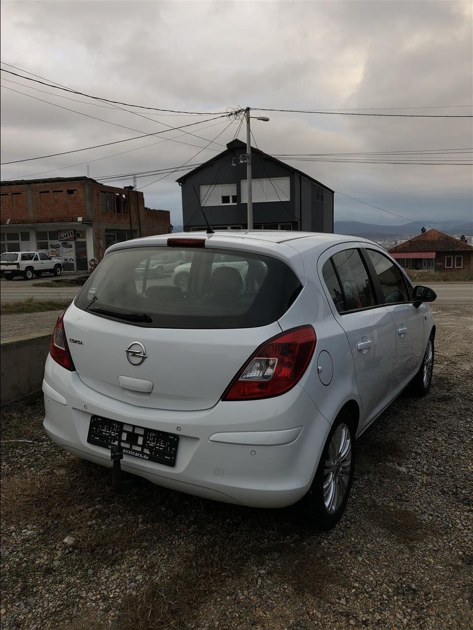 Opel-corsa-1-7-