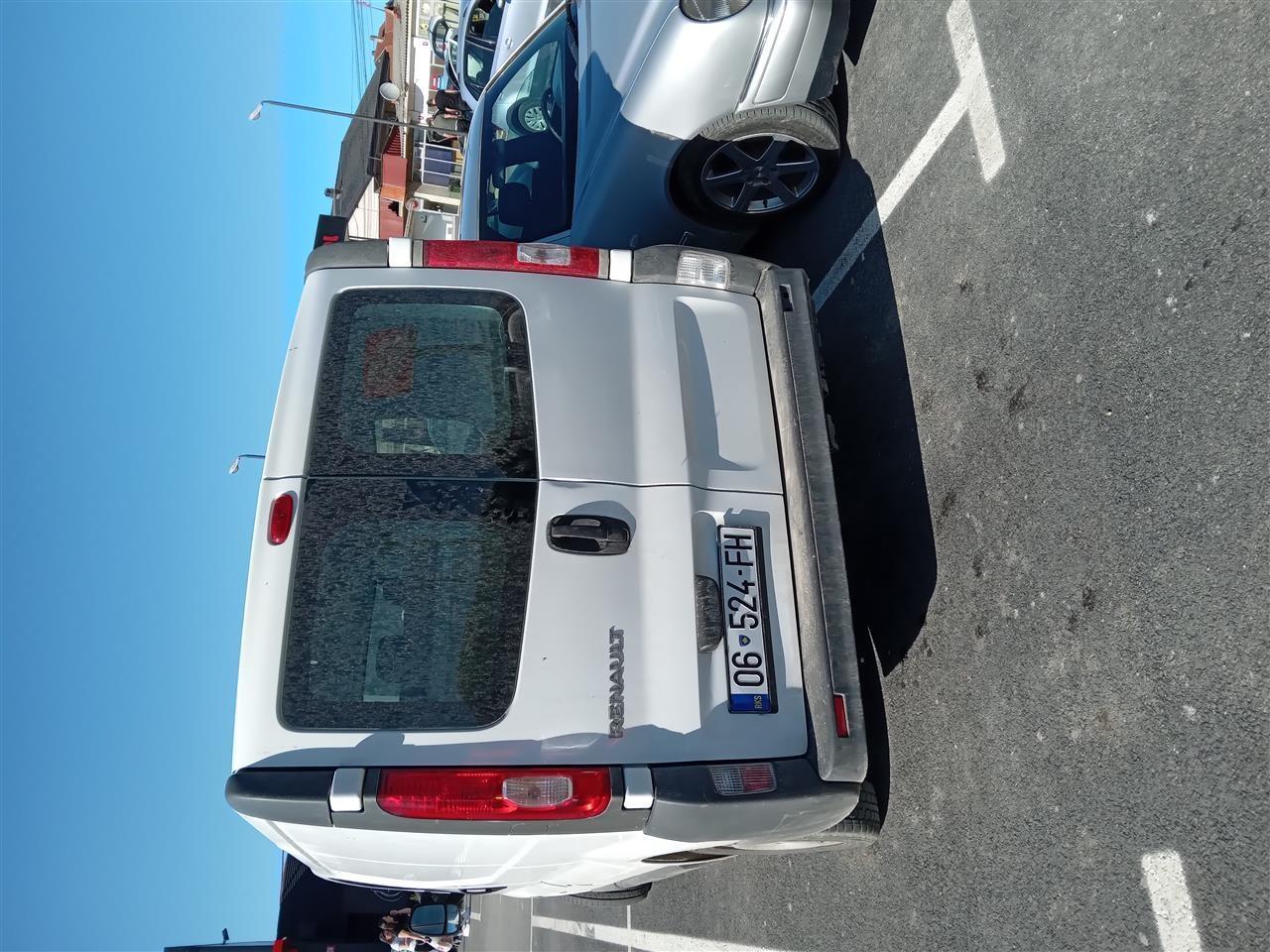 Kombi-Renault-