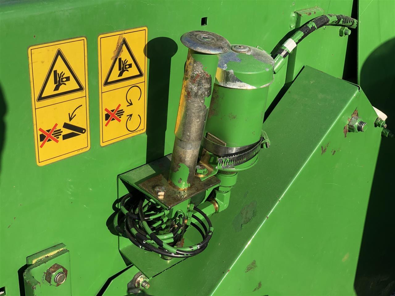 Pres-JOHN-DEERE-459---E-SHITUR