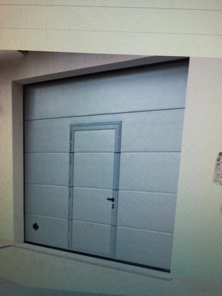 AUTOMATIC-DOORS-