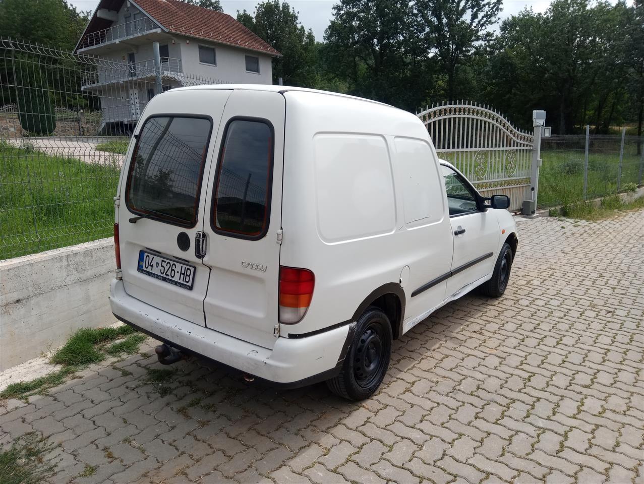 VW-Caddy