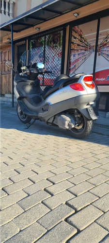 Piaggio x9 