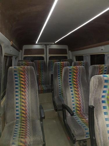 Mini Bus