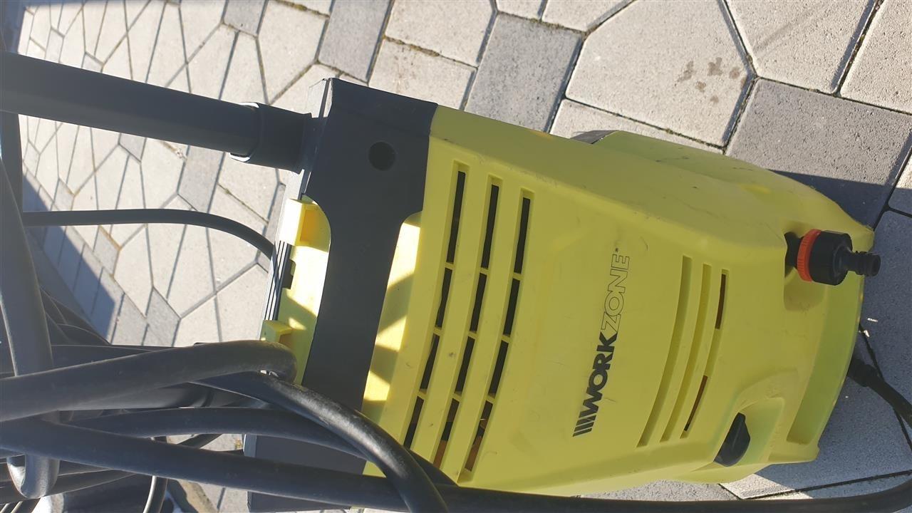 Auto-larje