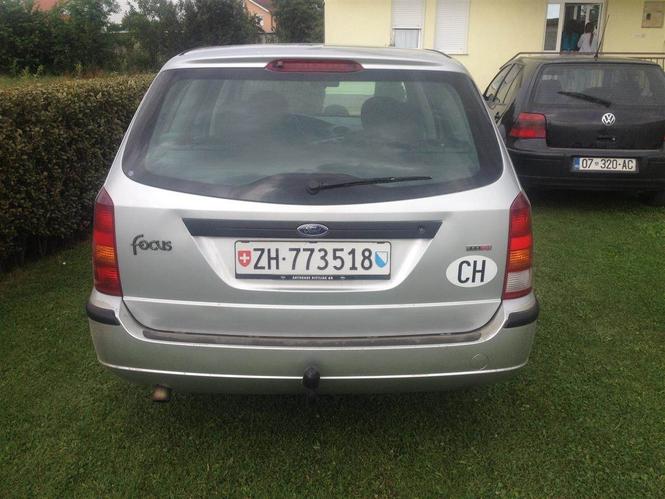 Ford Focus -05