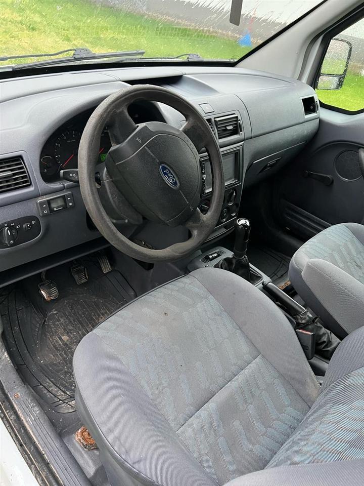 Ford-Transit-conect
