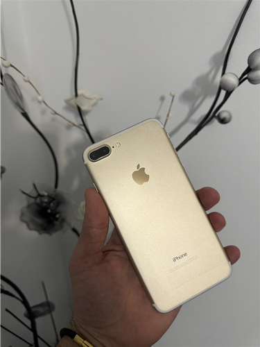 iphone 7 plus  Gold ❤️‍&#55357&#56613