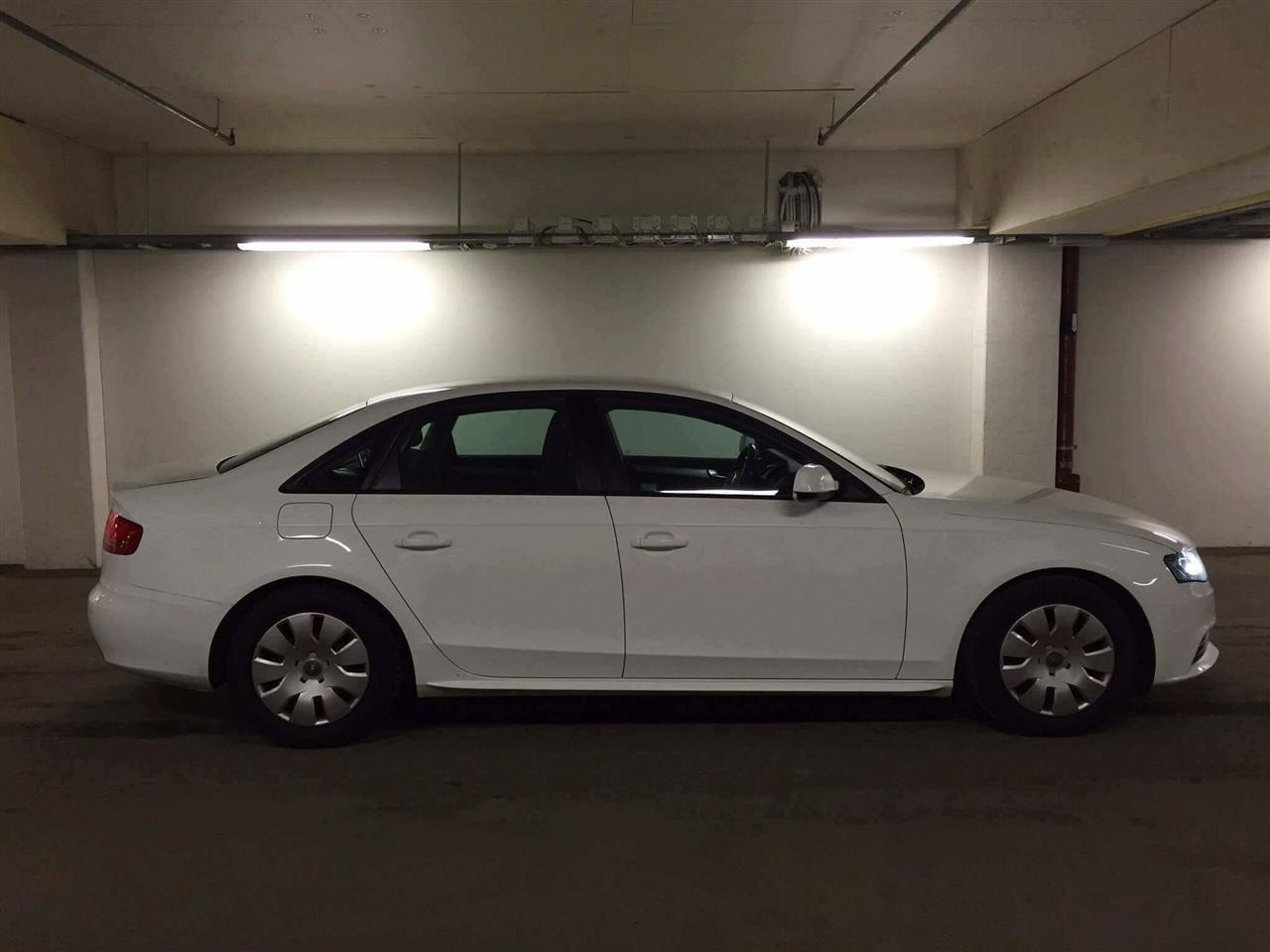 Audi-A4-