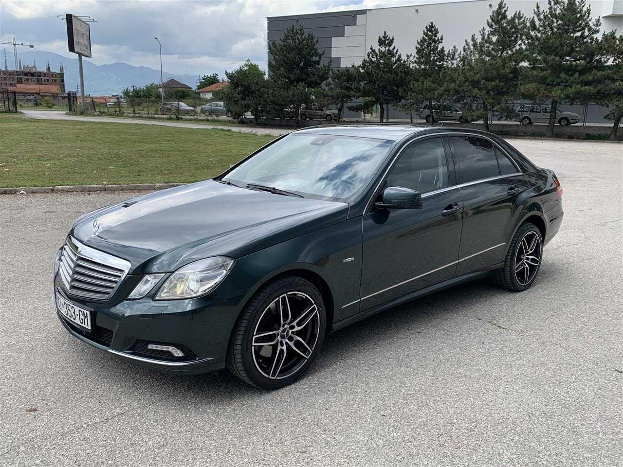 Mercedes-E350-