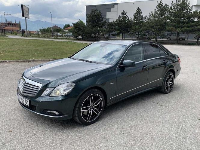 Mercedes E350 