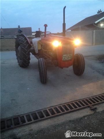 Traktor-IMT-539