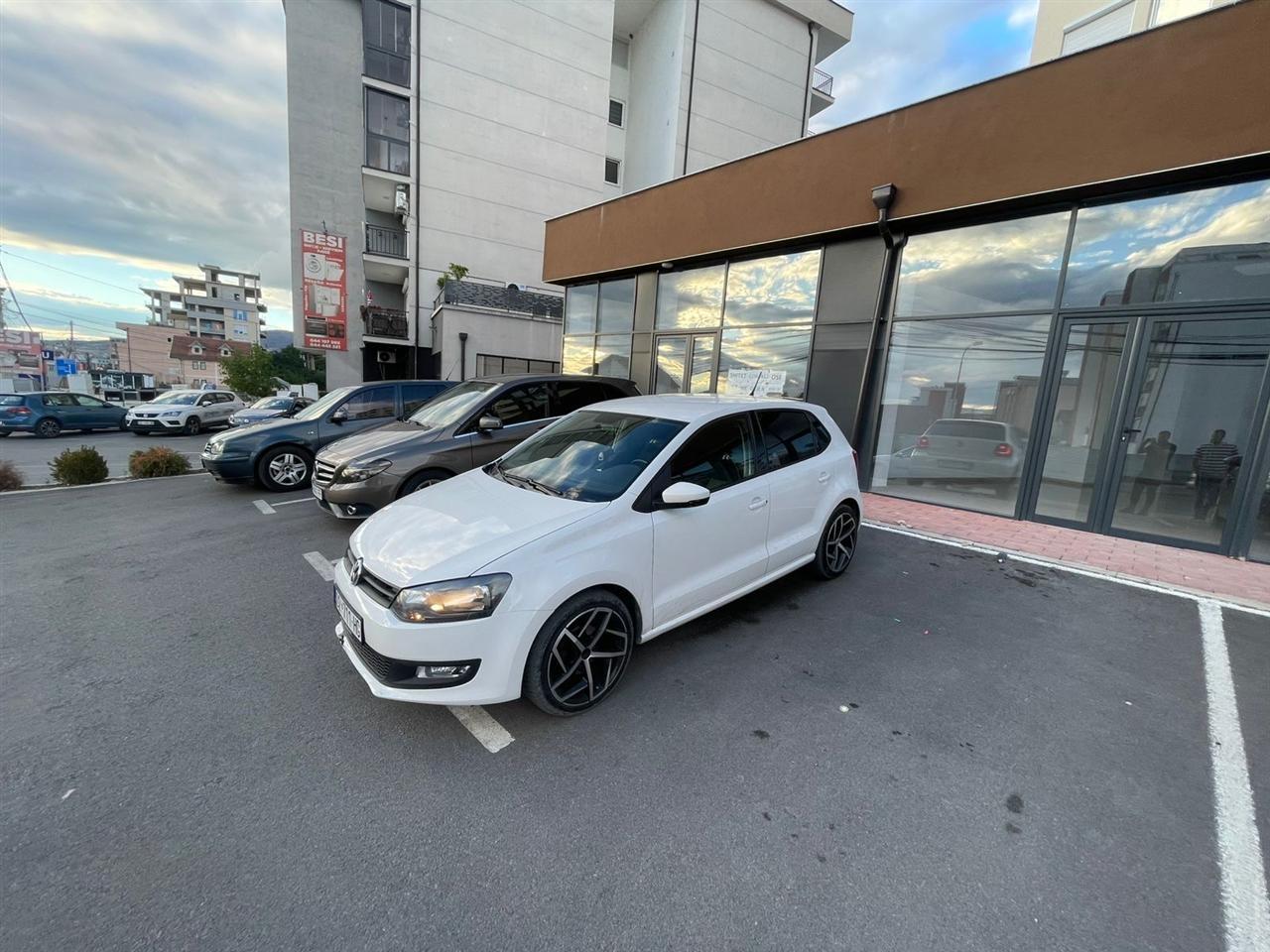Polo-1-6tdi-219-000km-2014----