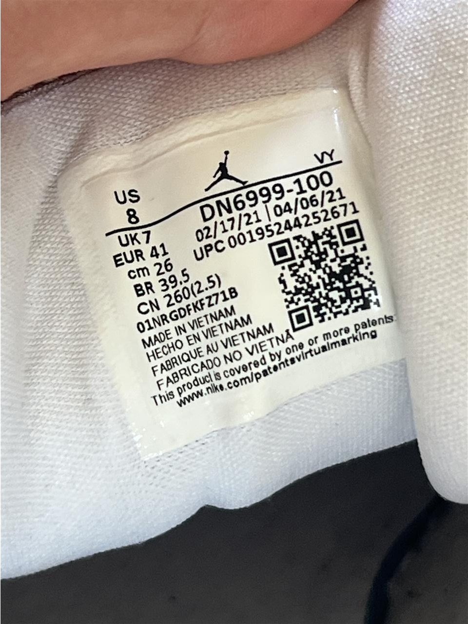 Nike-Air-Jordan--numër-41--ardhur-nga-DE--40-+posta
