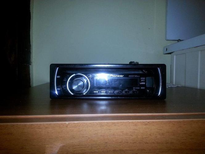 CD / USB PLAYER