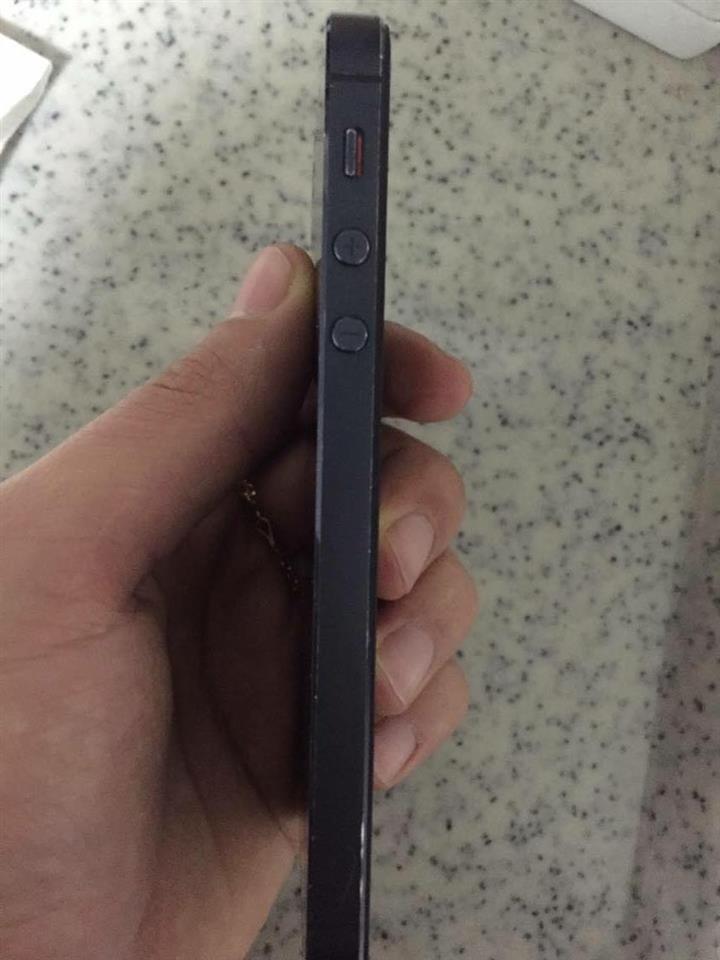 IPHONE-5-