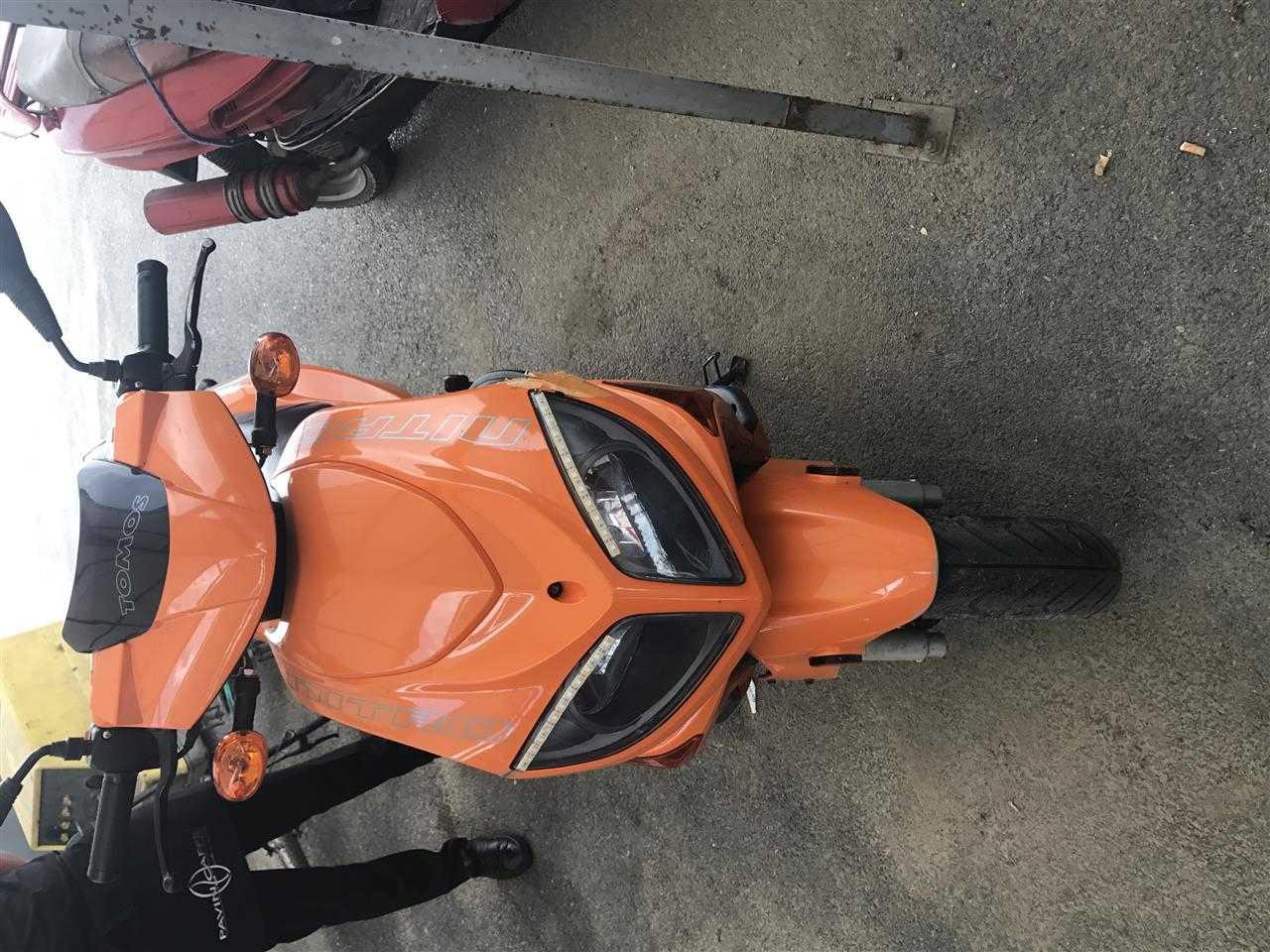 Tomos-nitro-