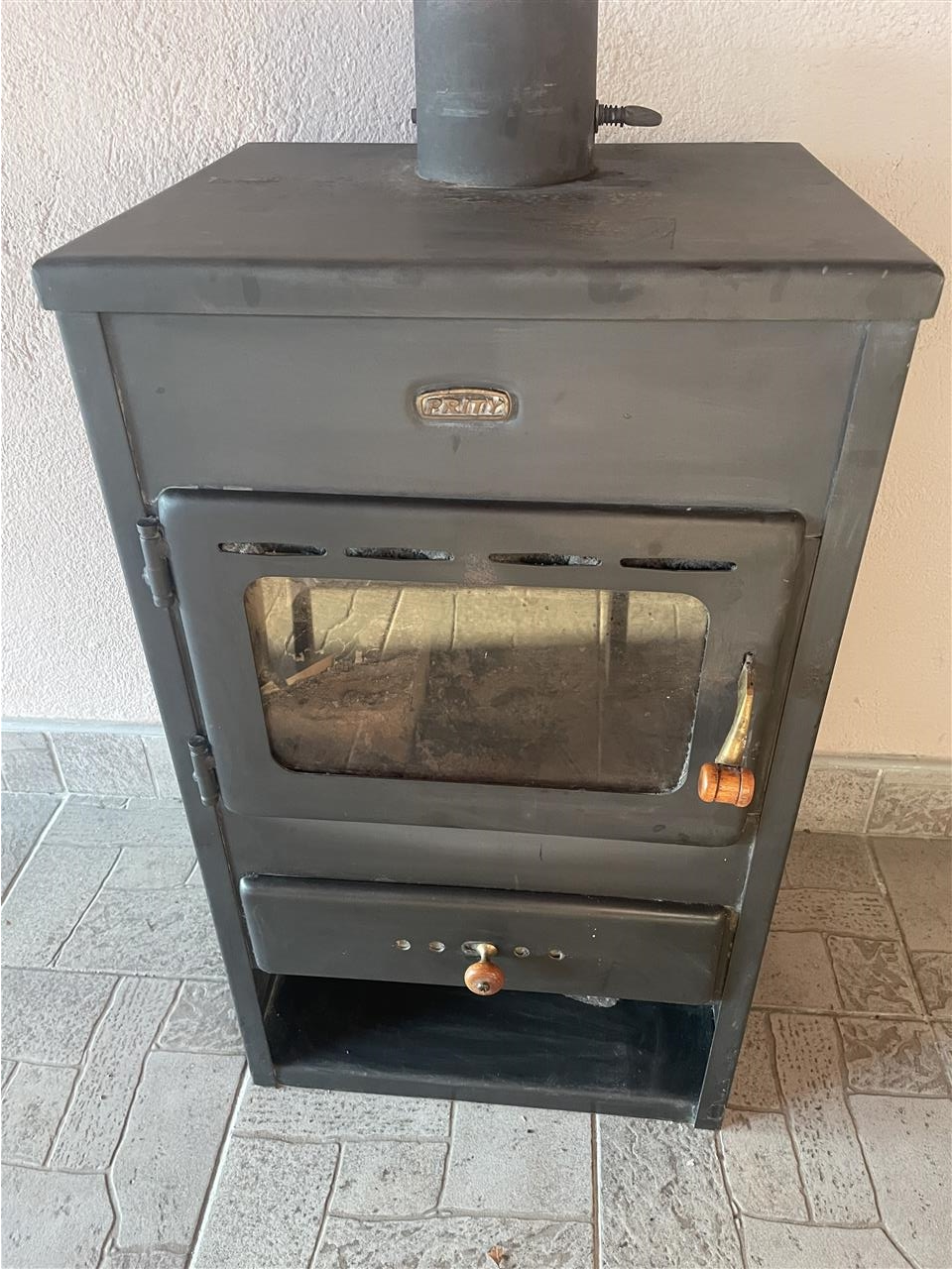 Kamin-Prity