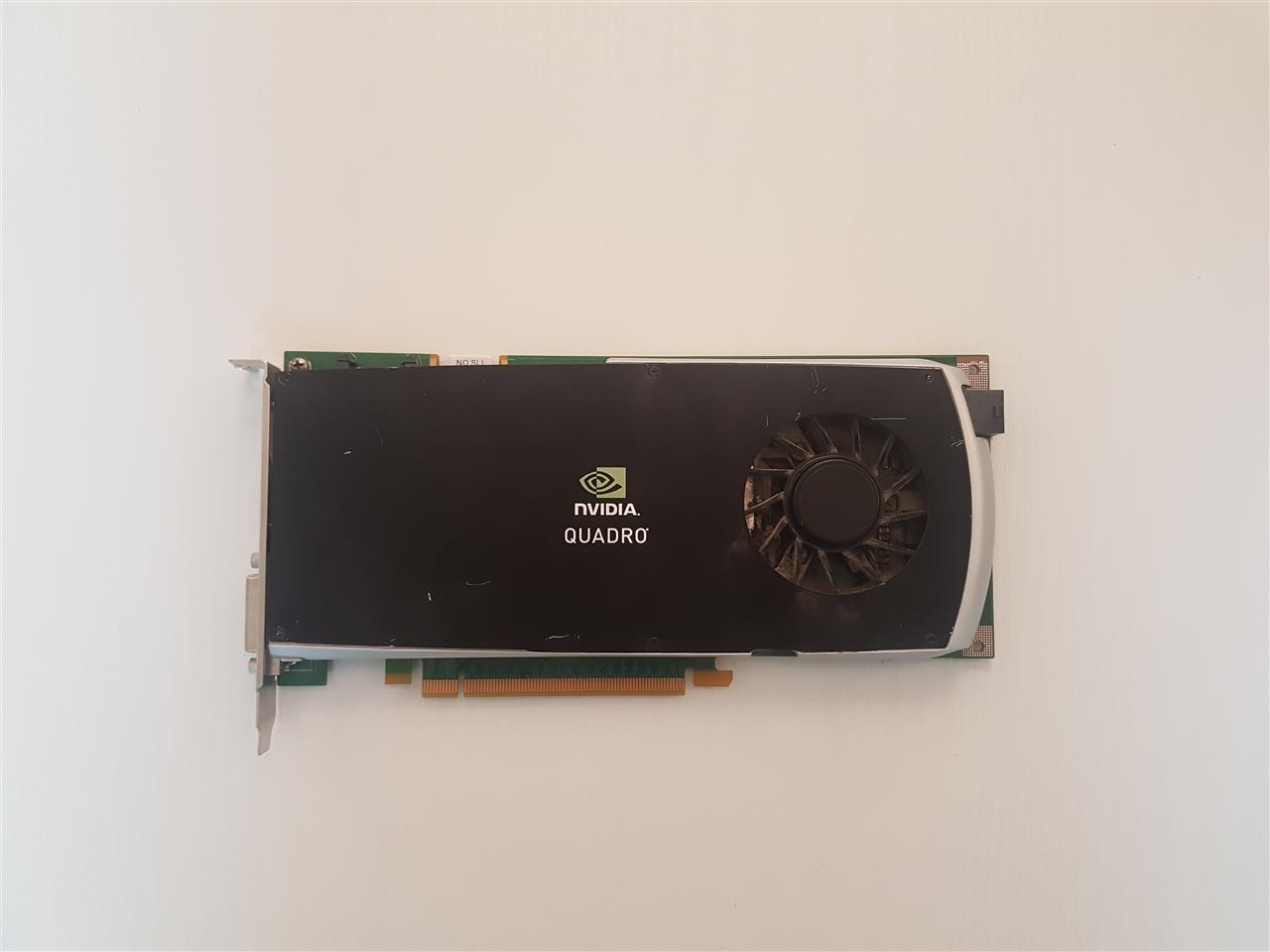 Tarjeta de Video Profesional NVIDIA Quadro FX 3800, 1GB DDR3. Puerto PCI Express 2.0