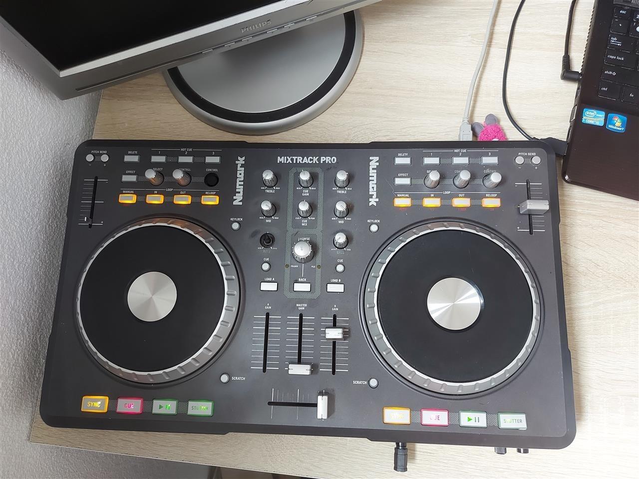 Numark-