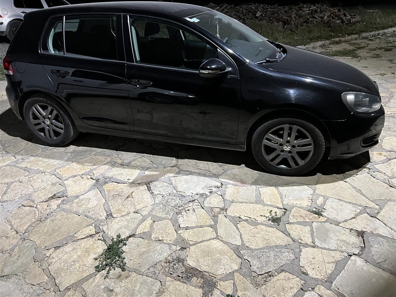 Shes-golf-6