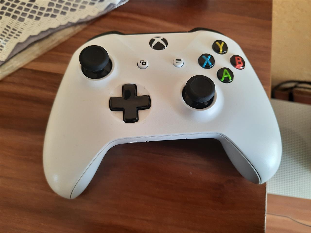 Xbox-one-s