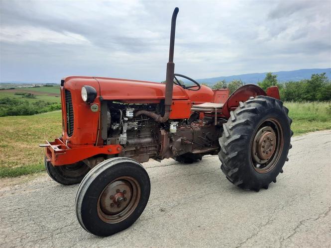 Traktor (U shit flm )