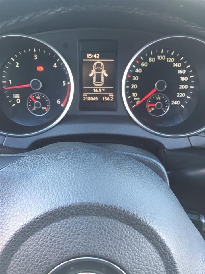 VW-Golf-6