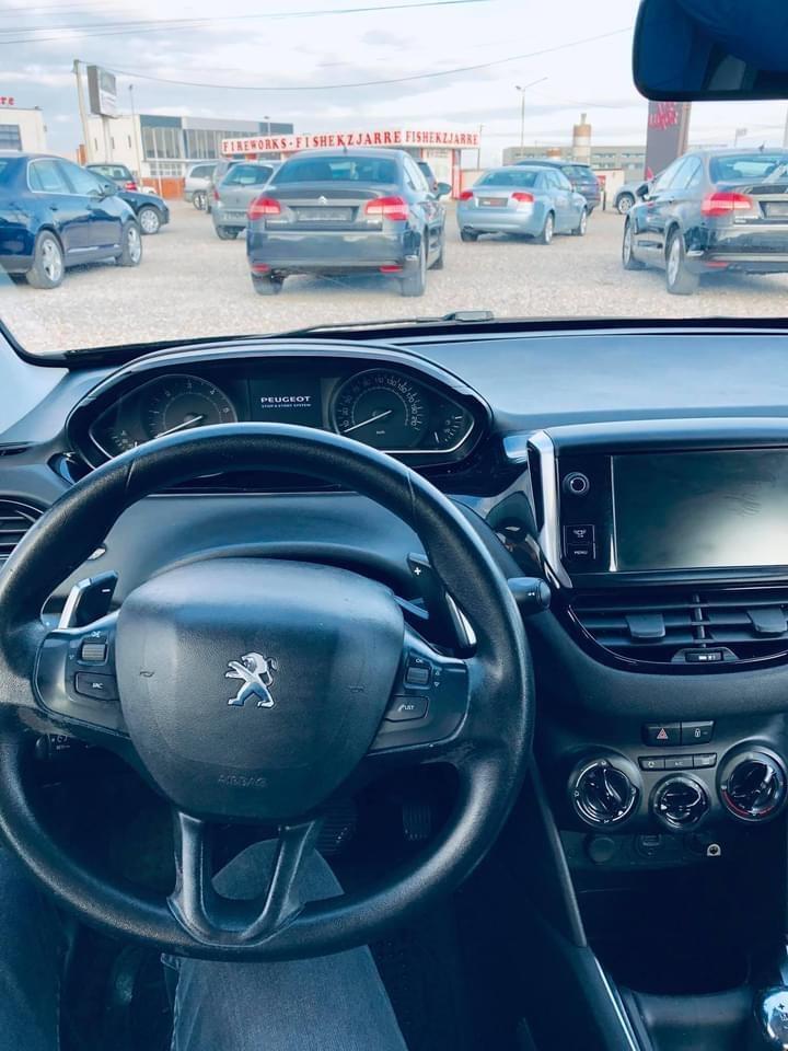 Peugeot 208 1.4HDI AUTOMATIK Ferizaj