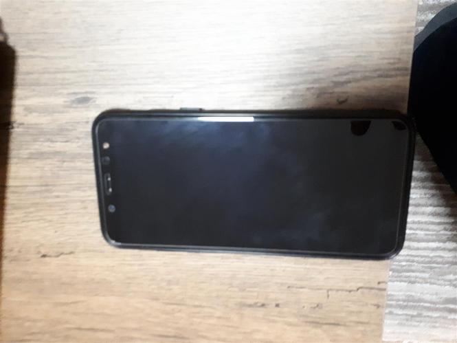 SAMSUNG A6