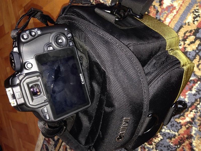 Canon-EOS100D