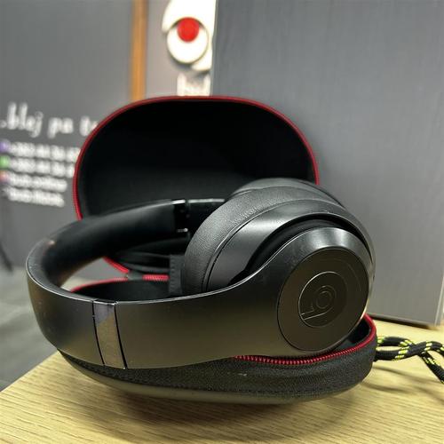 Beats Studio 3 ,me Bluetooth