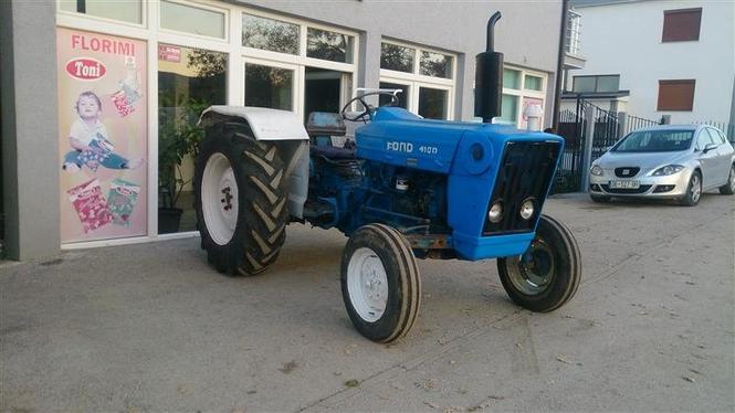 Traktor Ford 4100 