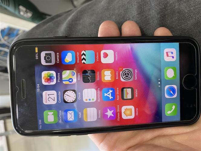 iPhone 7 