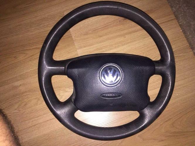 Shitet Timoni per Golf4