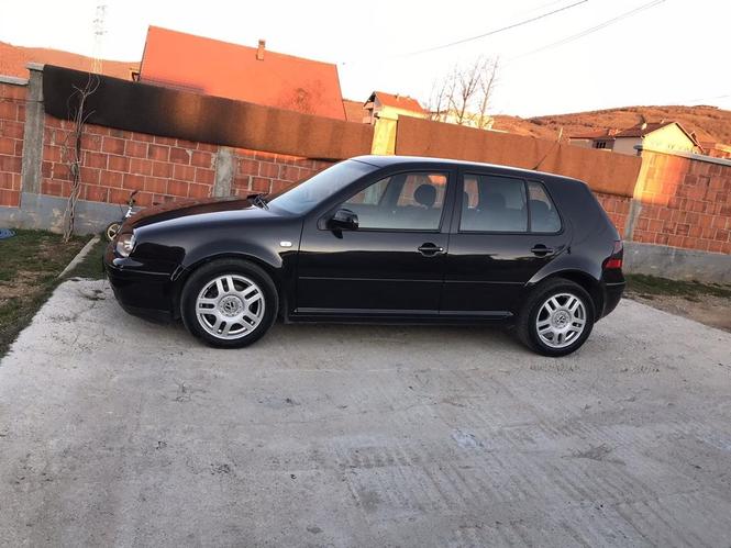 Golf 4