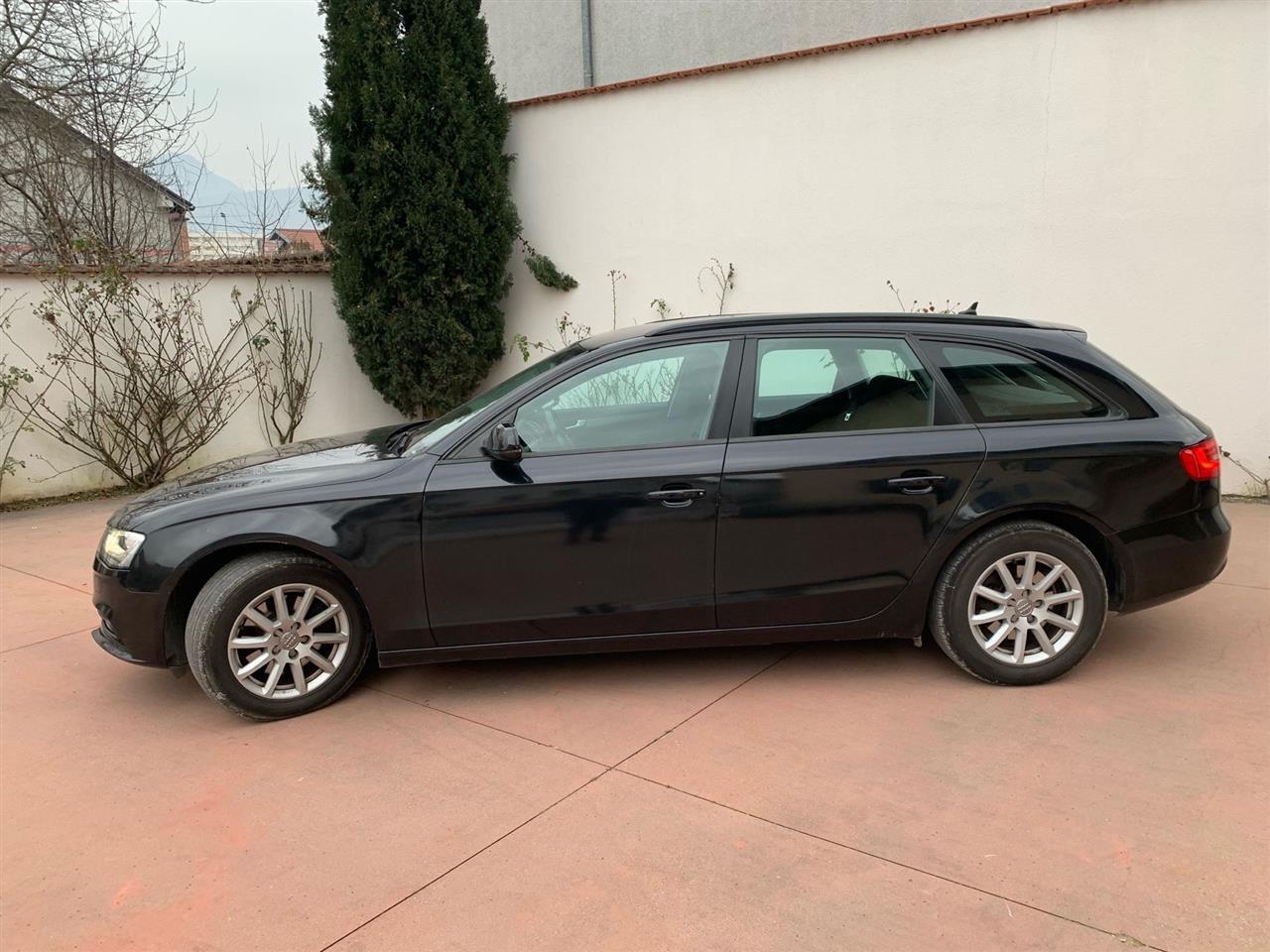 Audi-A4
