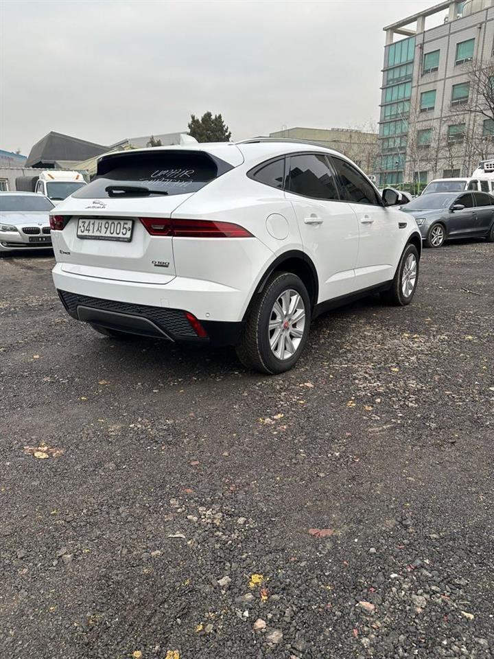 Jaguar-E-Pace-